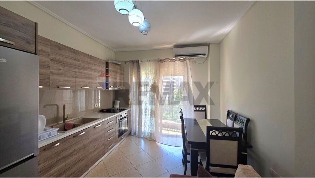 Apartament 1+1 me qera ne Lungo Mare,pas Hanover