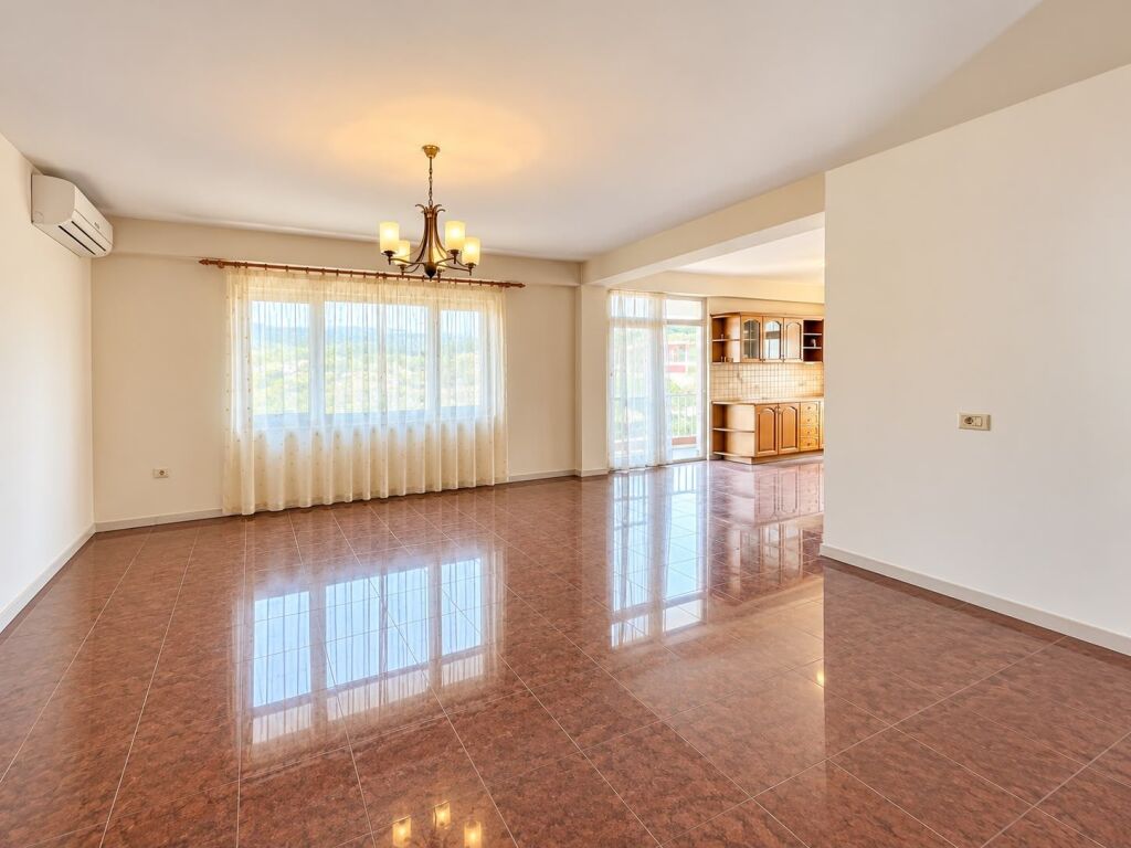 APARTMENT 3+1+2 FOR RENT, GARDA