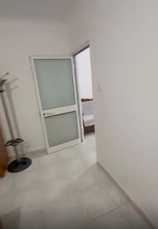 Rent | Apartament 1 + 1 | Pallati me Shigjeta | 350 €/month