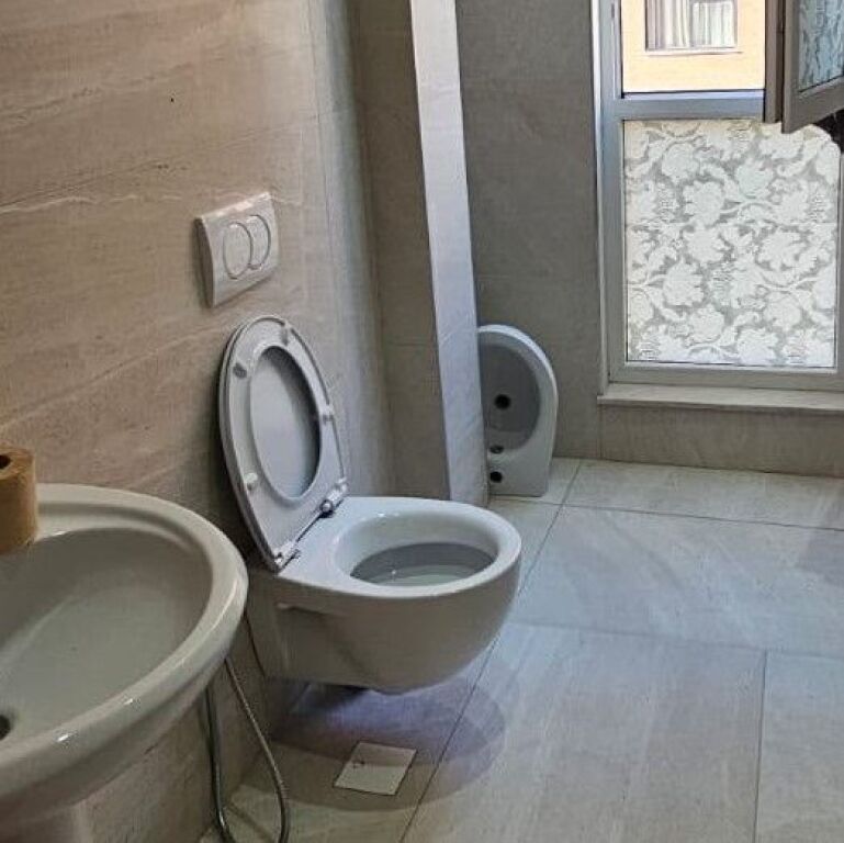 🏙️ SHITET APARTAMENT 3+1+2 | BULEVARDI I RI, TIRANË