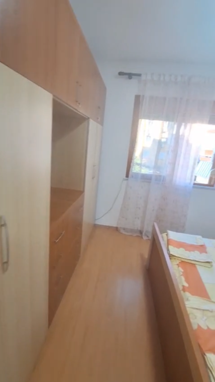 Appartamento 1+1, Irfan Tomini!