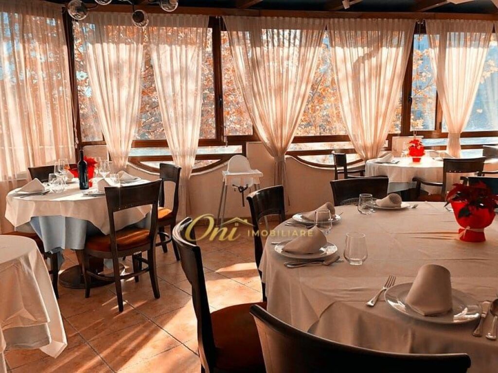 BRRYLI JEPET RESTORANT PER QERA 400M2