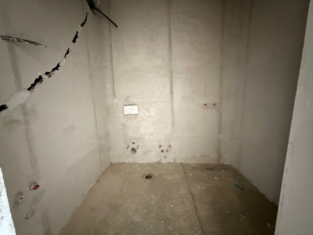 Apartament ne shitje 3+1 tek Bulevardi i Ri!