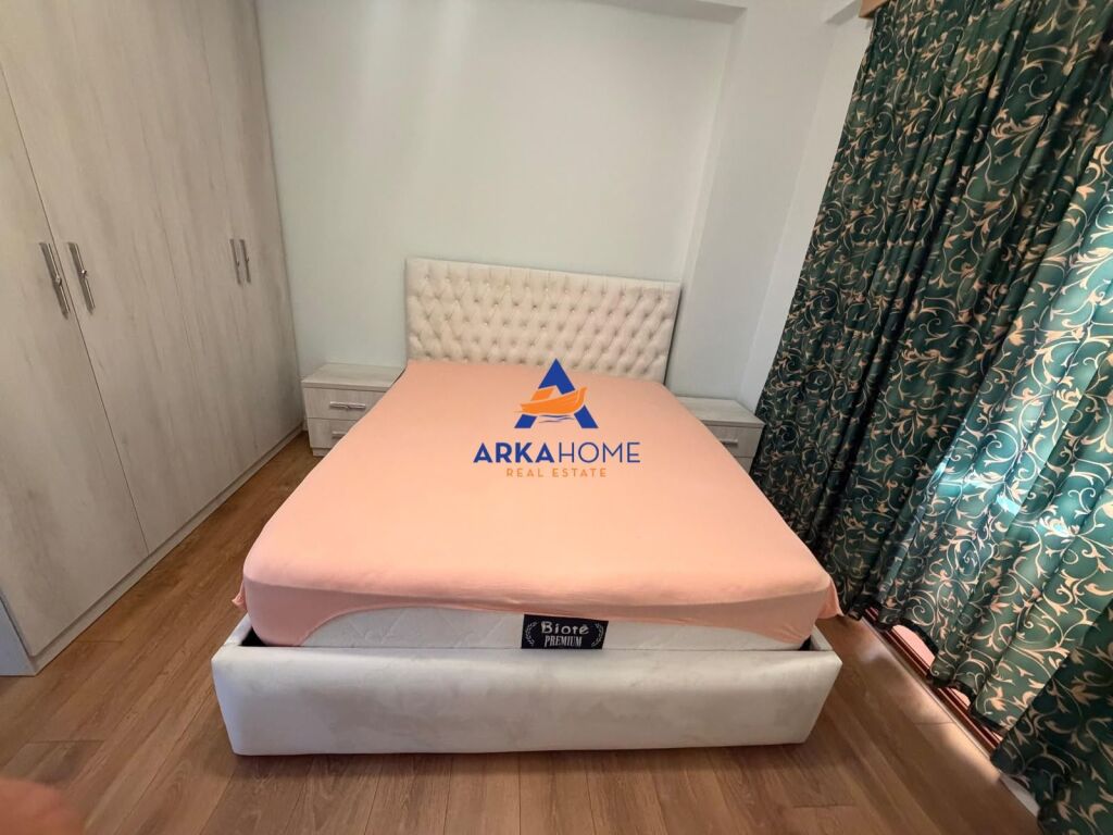 JEPET APARTAMENT 2+1+BALLKON ME QERA "ALI DEMI' 65.000 LEKE