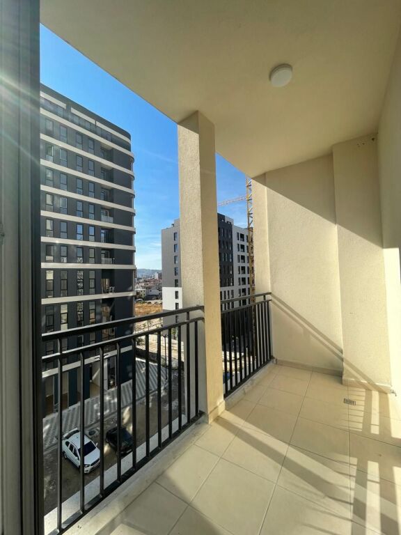 Shitet Apartament 1+1 – Altura Trade Center