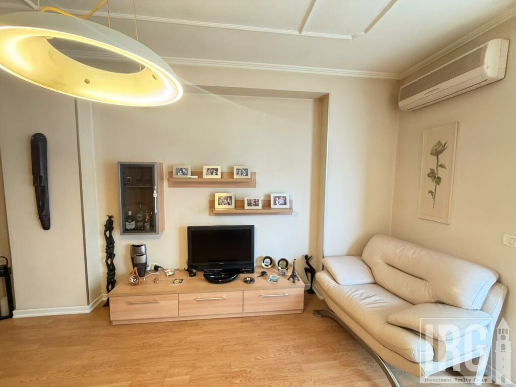 APARTMENT 2+1 FOR SALE | HOXHA TAHSIM STREET