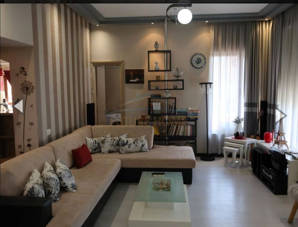 Apartment 2+1+3+Parking Space for rent at the former Aviation Field, Construction Engineering, Zogu i Zi.