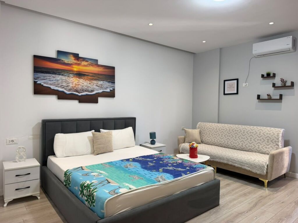 LONG-TERM RENTAL STUDIO APARTMENT - TENNIS COURT, VLORE