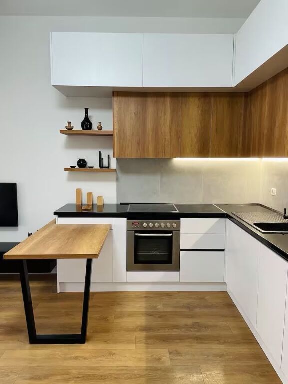 Apartament Penthouse me qira Lungomare Vlorë