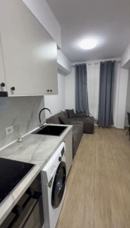 Qera | Apartament 1 + 1 | Rruga 5 Maji | 500 €/muaj