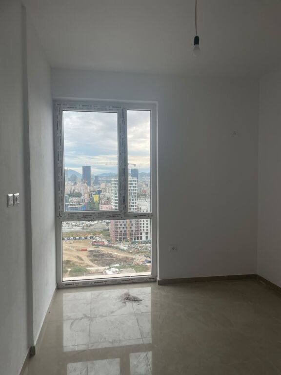 Shitet Apartament 2+1 – Kati 17 | Altura Trade Center