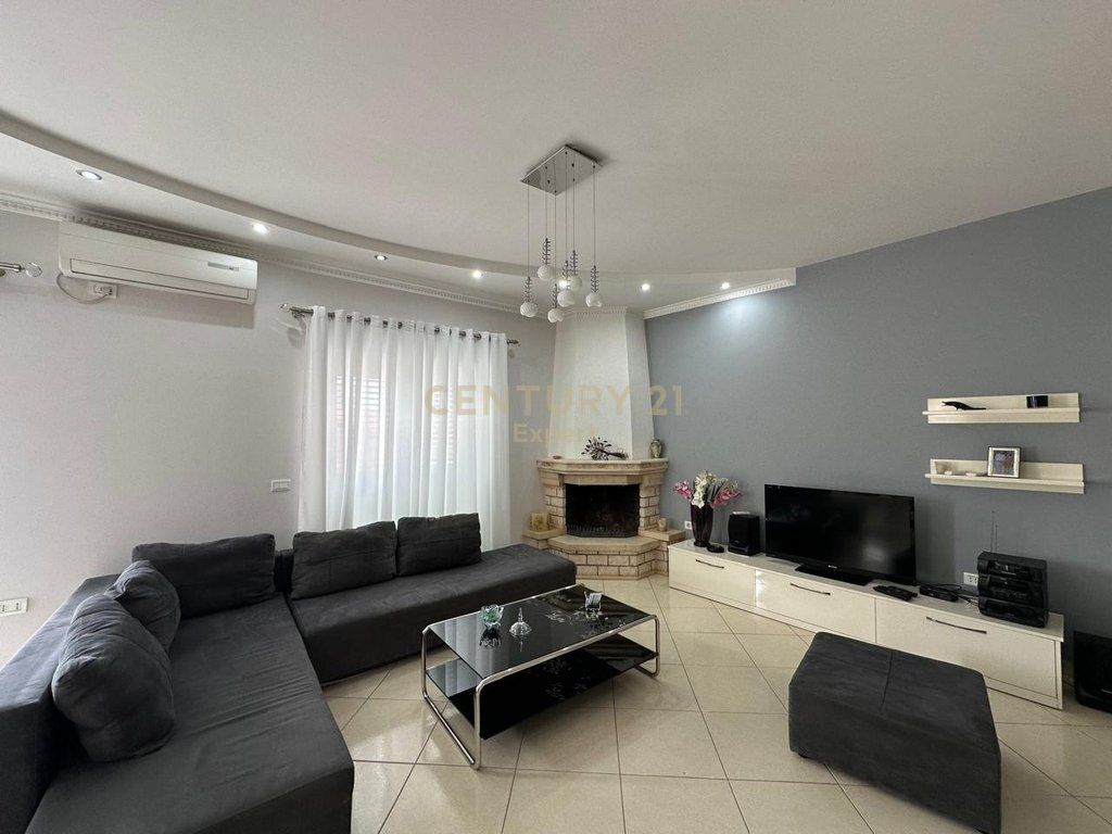 Apartament 3+1+2 Per Qira Tek Vilat Gjermane