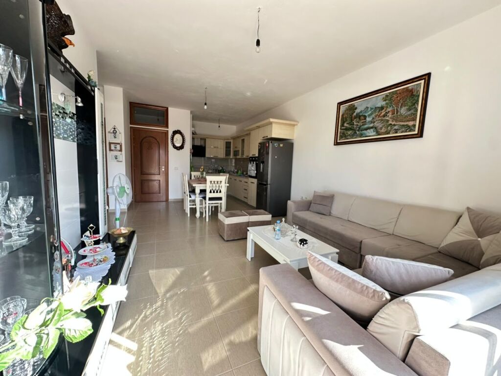 SHITET APARTAMENT 2+1+BALLKON - SHKOLLA "DRITA E DIJES", VLORE