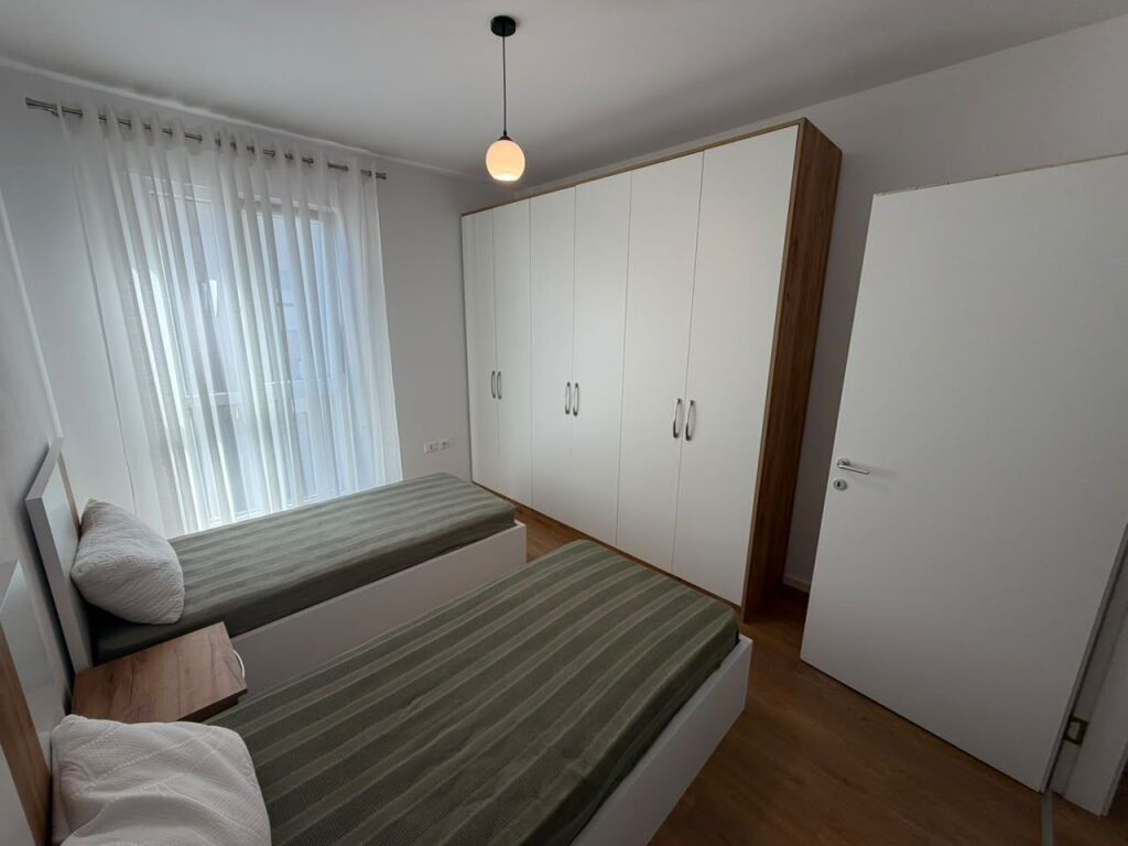 📢 Jepet me qira Apartament 2+1 📍 Don Bosko, Tek Trio Tower 💶 Çmimi:75,000 leke muaj
