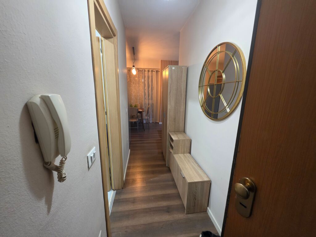 🏠 Jepet me qira apartament 1+1  📍 Kompleksi Delijorgji, Rruga e Kavajës, Tiranë