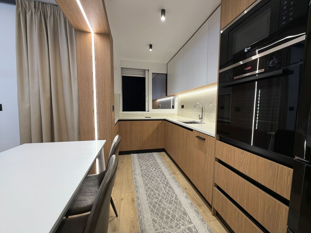 ✨ Appartamento di Lusso 1+1 in Affitto – Piazza, Piazza Skënderbej