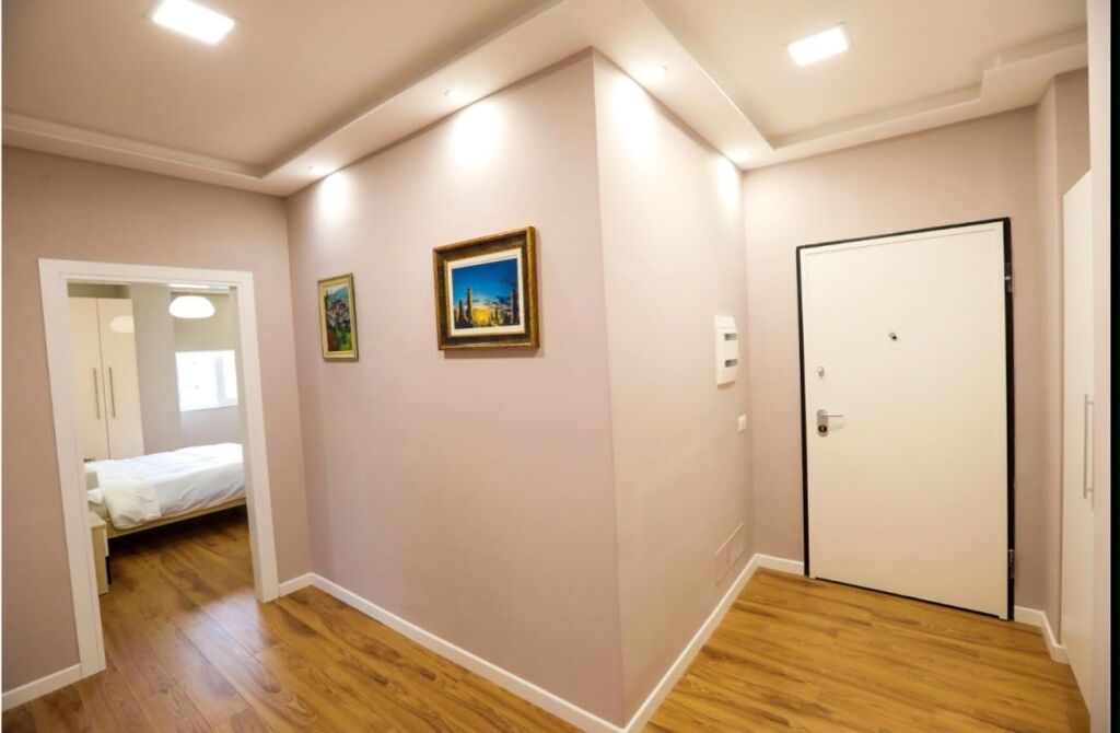 🏡 AFFITTO Appartamento 2+1 Con 2 Bagni 📍 Centro, Vicino a Toptani ✨