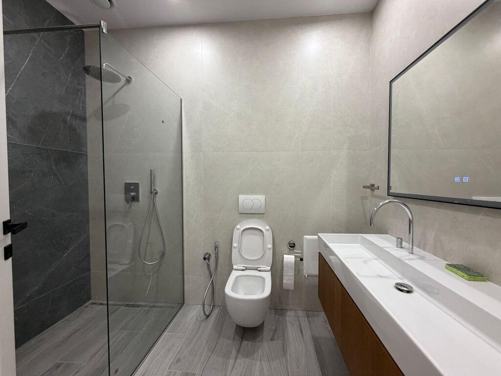 ✨ Jepet me Qira Apartament 2+1 Luksoz - Downtown One, Rruga Elbasanit