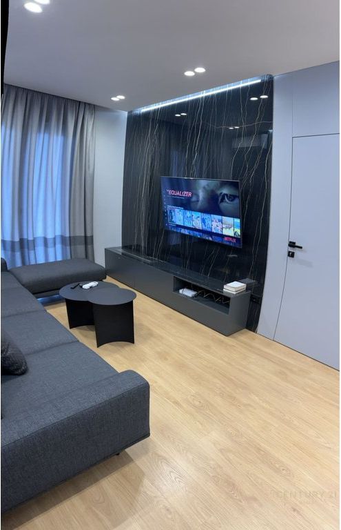 JEPET ME QIRA APARTAMENT 2+1 NE QENDER TE TIRANES! /Muaj 170,000 Lekë /Muaj