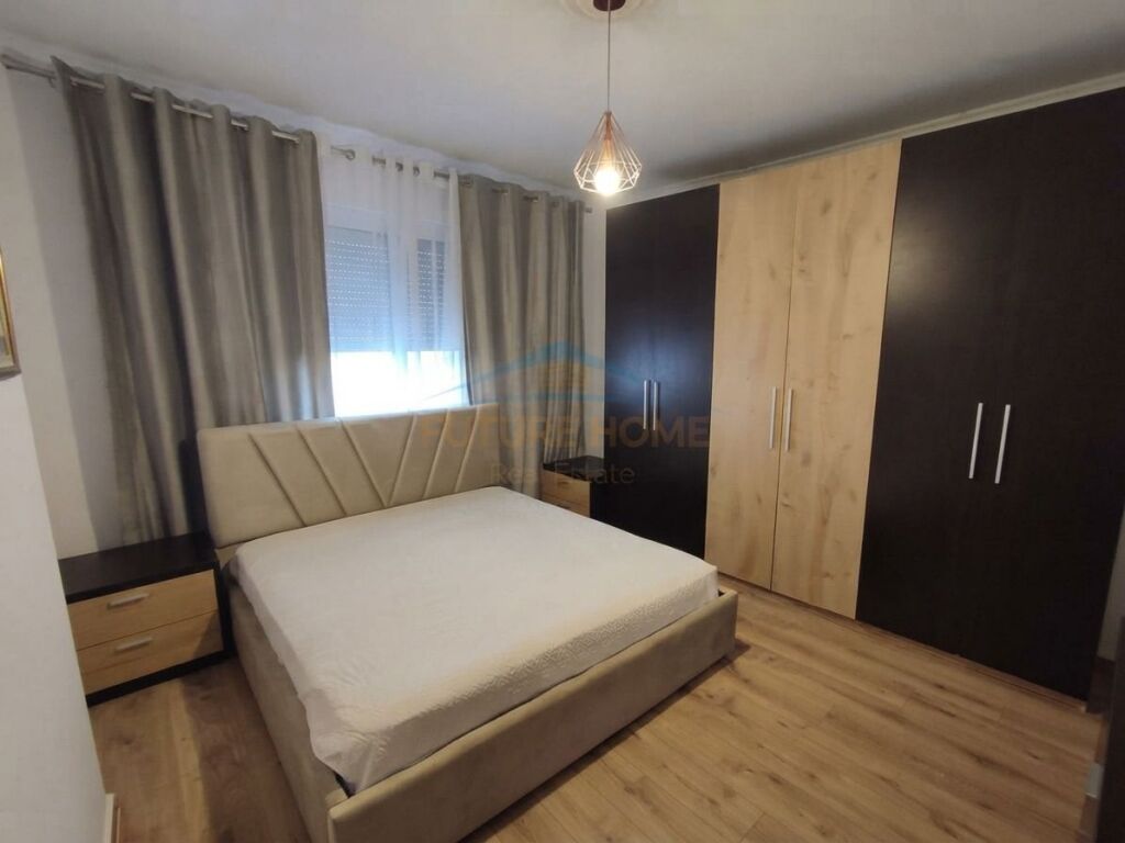 Rent, Apartment 1+1, Commune of Paris, Tirana