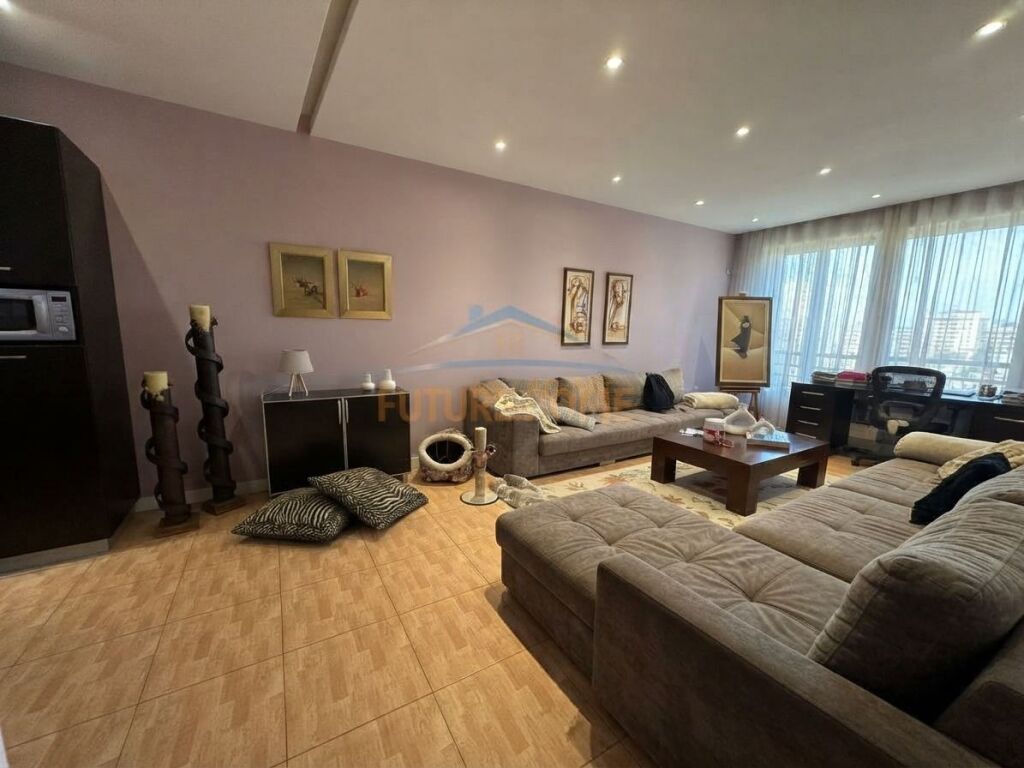 In vendita, Appartamento 2+1, Zogu i Zi, Tirana