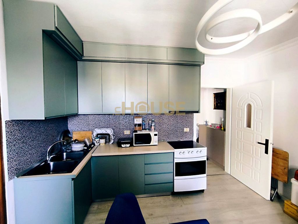 APARTAMENT 2+1 NE SHITJE NE FRESK