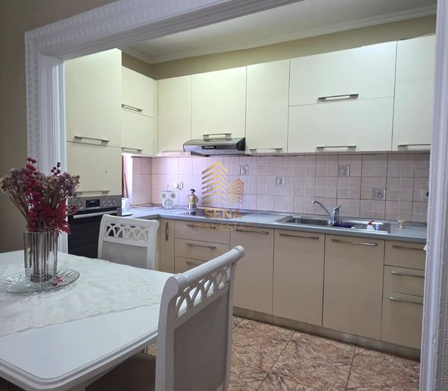 Rent, Apartment 2+1, Xhamllik, 60,000 Leke/month