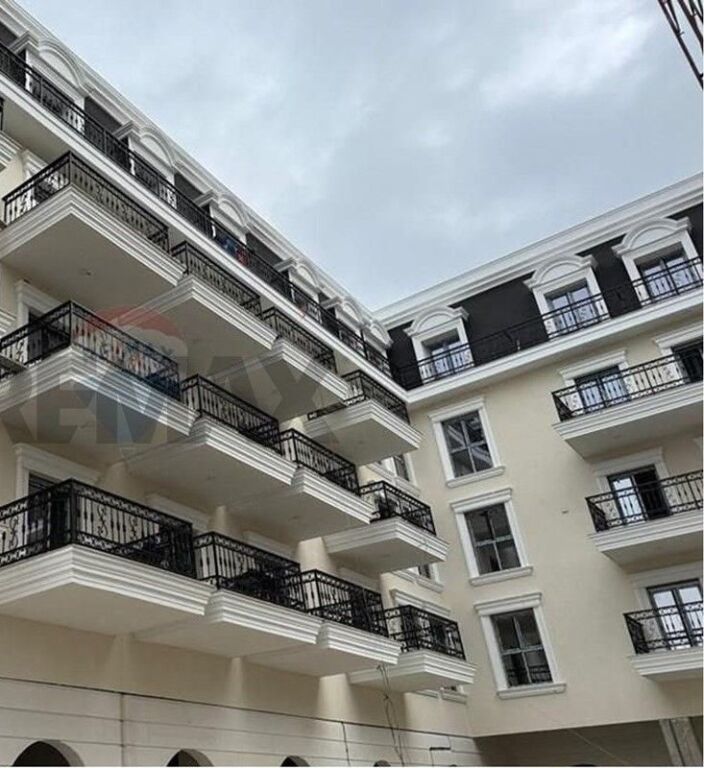 APARTAMENT 3+1+2 PER SHITJE TE PORTA TIRANA E RE  ID:530261046-524