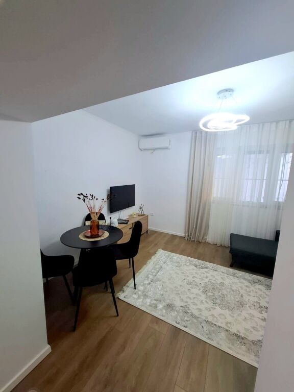 Jepet me Qira Apartament 1+1