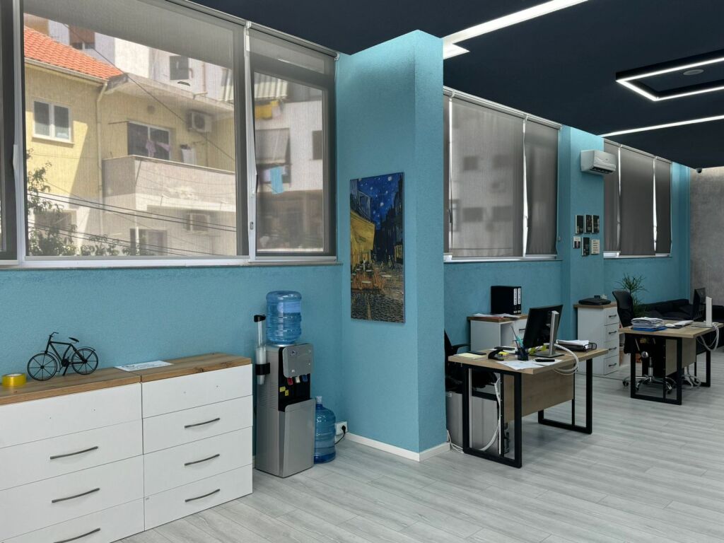 🏢✨ LOCALE COMMERCIALE IN VENDITA / AFFITTO – DURRËS