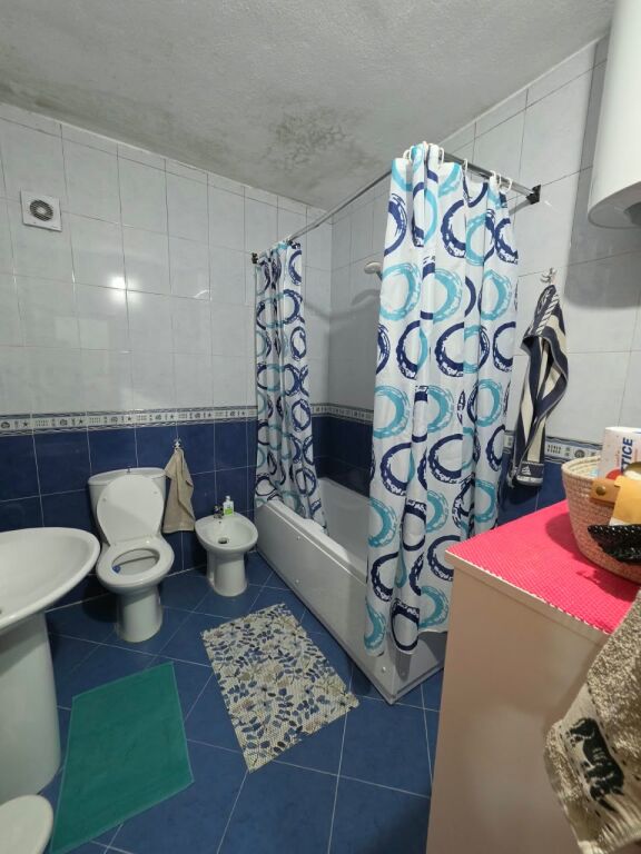 Shitet: 2+1+2wc + 2 Ballkone Komuna e Parisit - 📍115m² ( Jug Lindje) kati 5, Pamje Panoramike | 2250€/m² Çmim okazion 😬🔥
