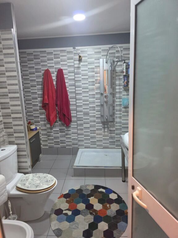 Apartament 2+1+Post Parkimi me Qera Rruga Dritan Hoxha ID 0011