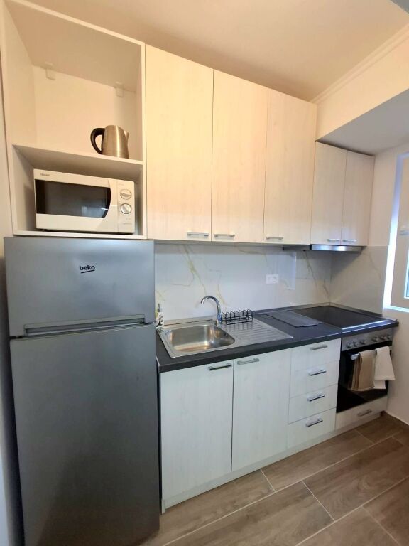 Jepet me Qira Apartament 1+1