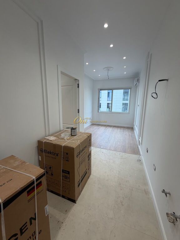 RRUGA E KAVAJES APARTAMENT PER SHITJE 1+1