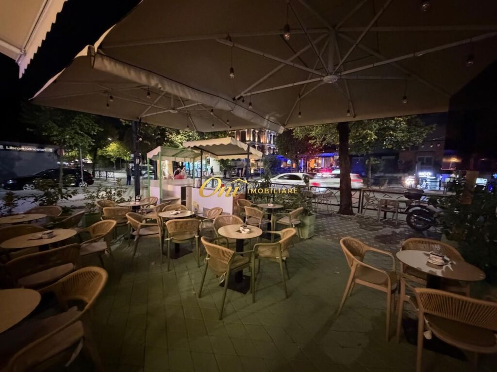 DURRES ROAD BUSINESS BAR LOCAL FOR SALE