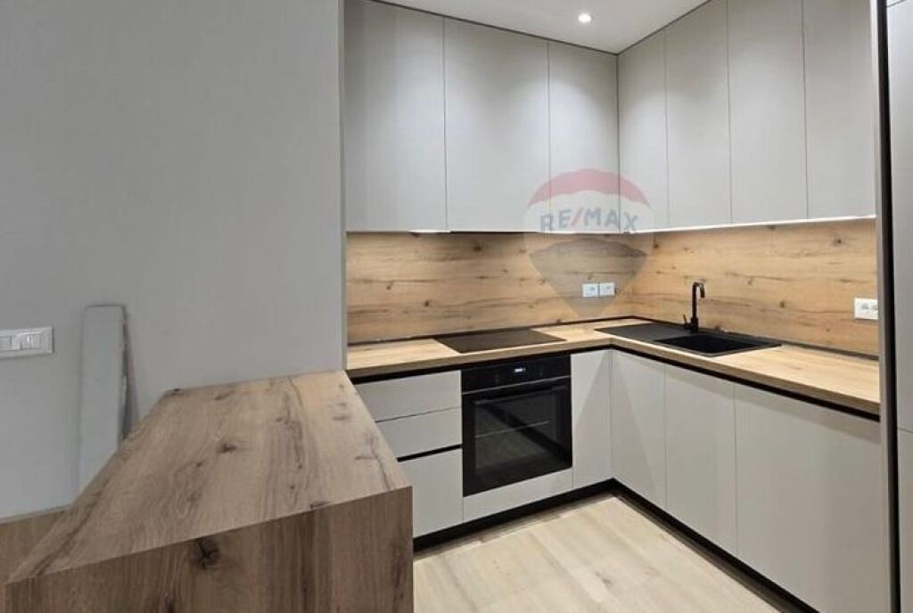 Apartament 2+1 per shitje tek Liqeni That!!! ID: 530191006-1236
