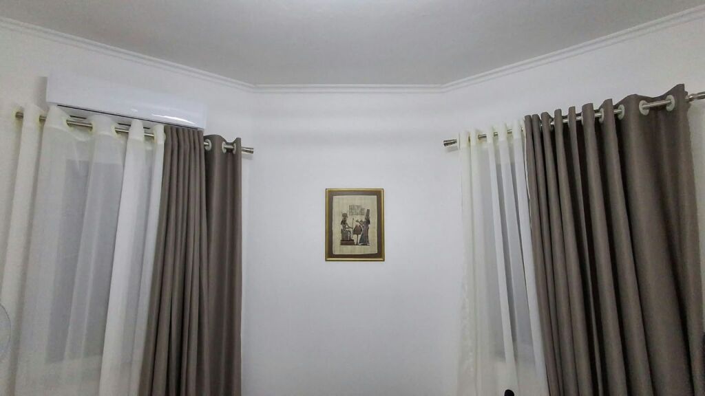 🏡 JEPET ME QIRA APARTAMENT 1+1 – RRUGA E BARRIKADAVE