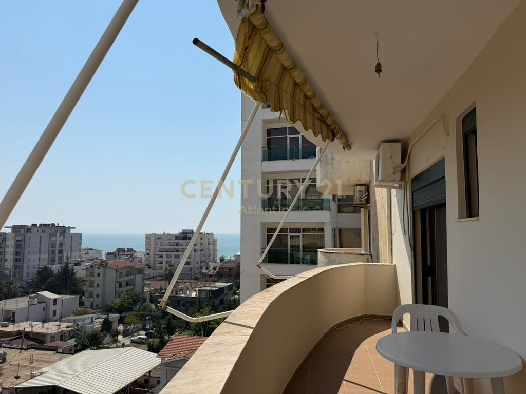 Shitet Apartament 1+1 ne Plazh Iliria, Durres!