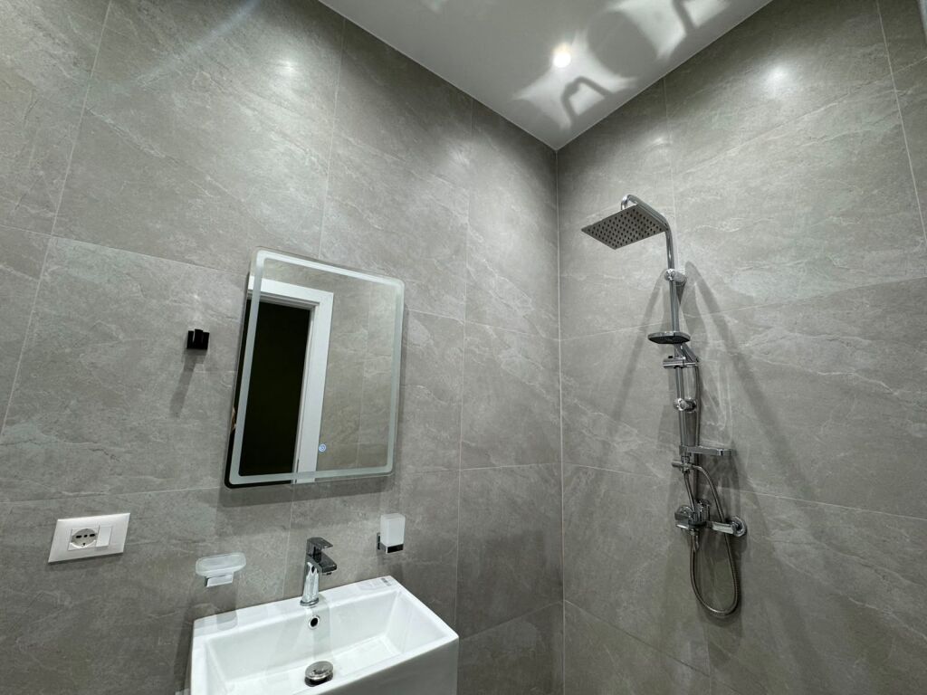 In vendita, Appartamento 2+1, Myslym Shyri, Tirana.
