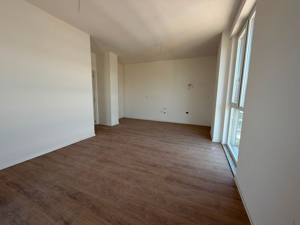 🏡 Apartment 2+1 with Veranda for Sale – Albulena Residence, Paskuqan