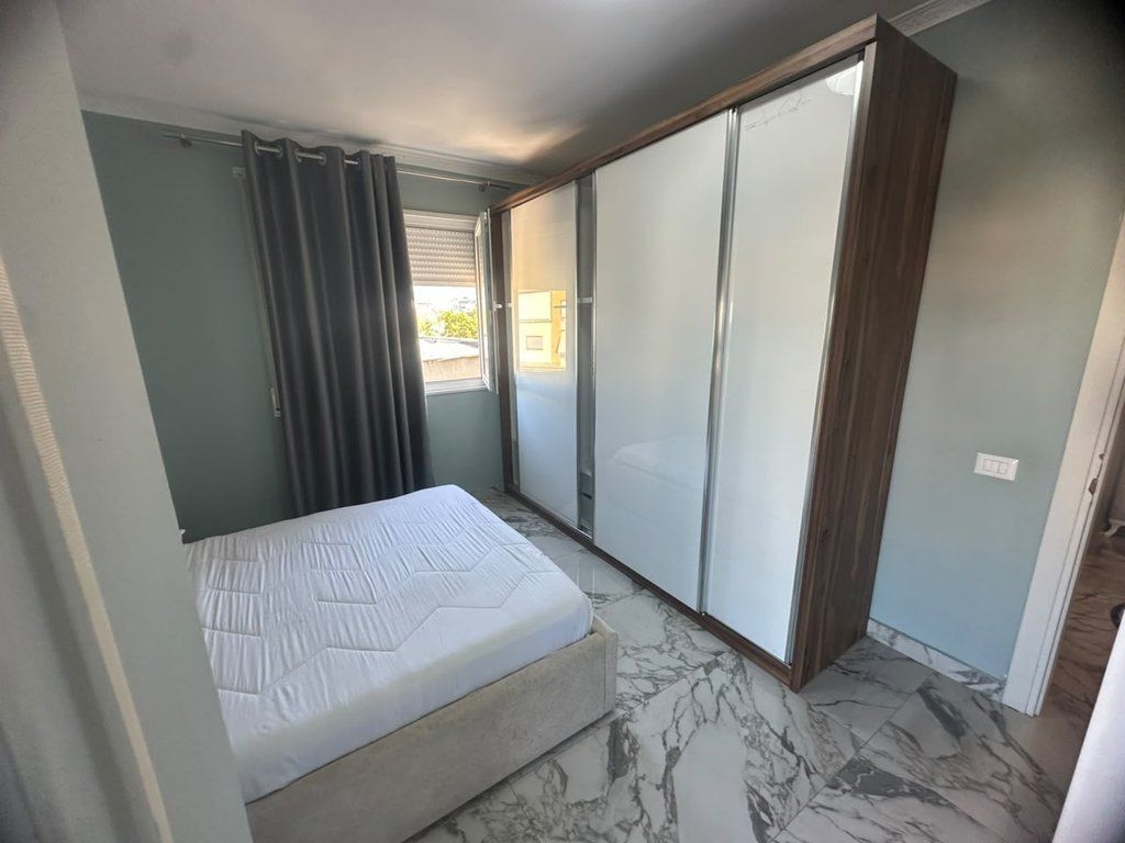 Qera, Apartament 2+1,Rruga e Dibres, Tirane