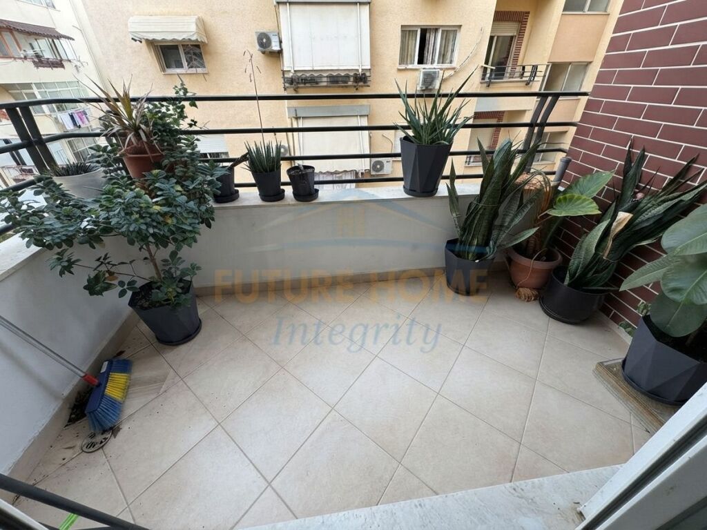Affitto, Appartamento 2+1, Kodra e Diellit, Tirana.