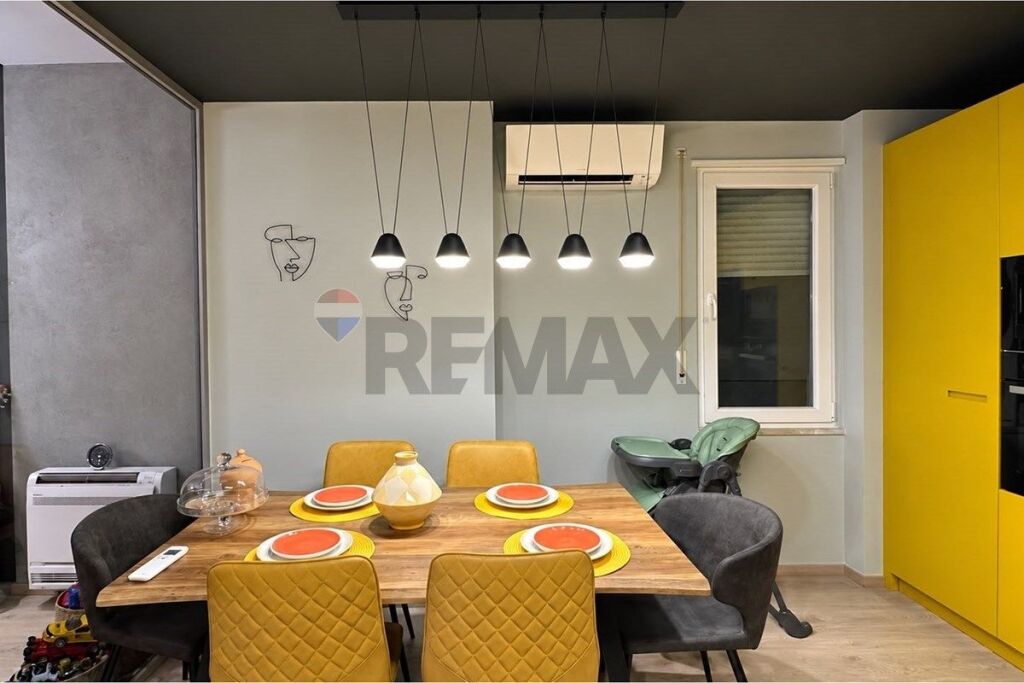 Apartament 2+1 në shitje në Tiranë