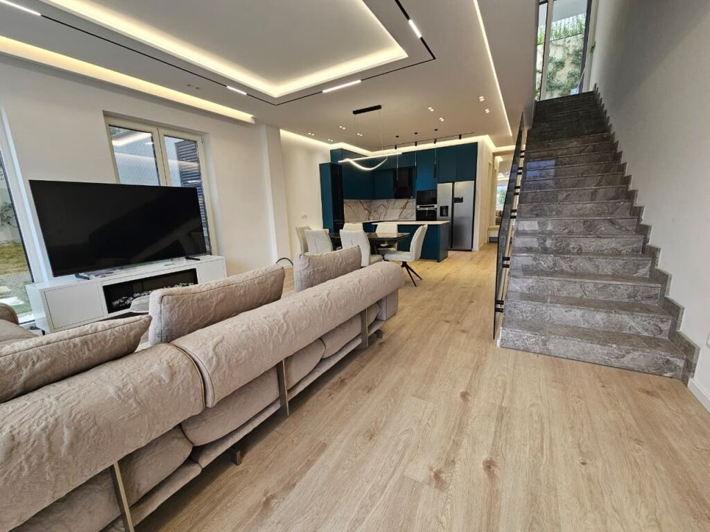 🏡 VILLA FOR RENT WITH POOL | FOREST RESIDENCE