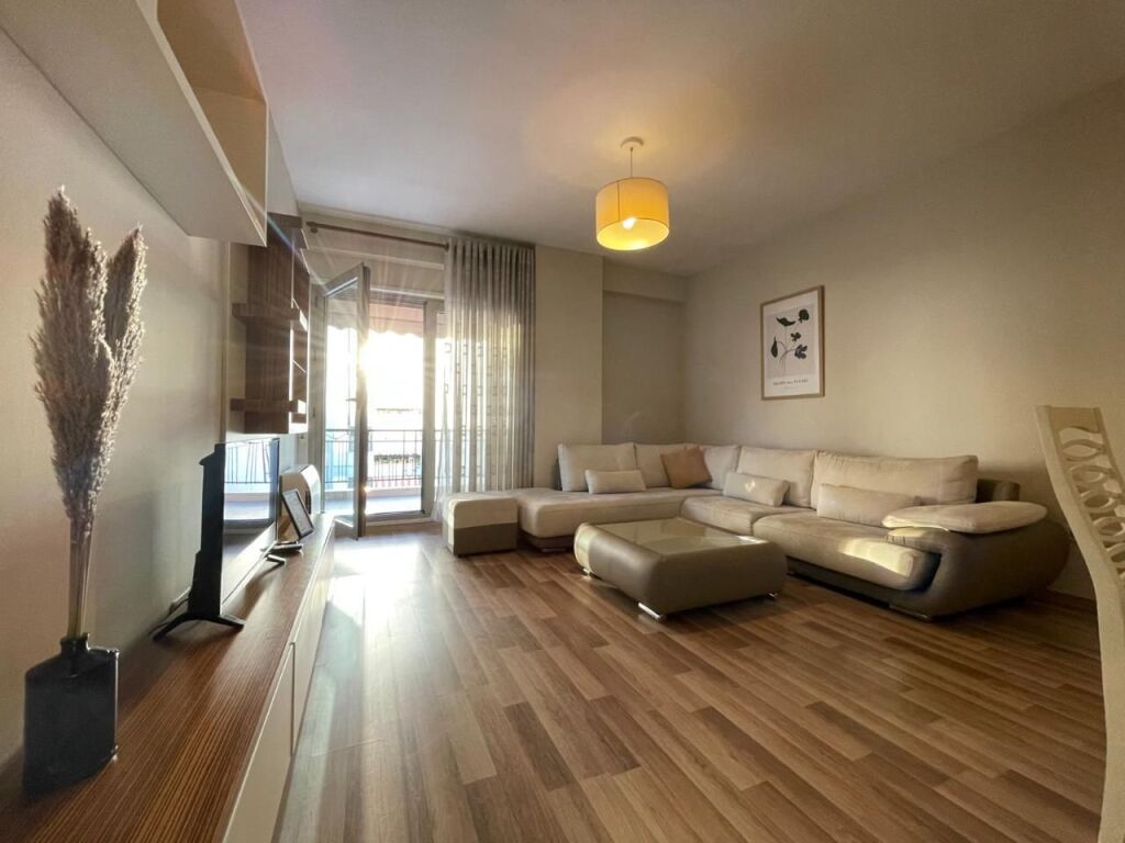 Apartment 1+1 for rent in Delijorgj