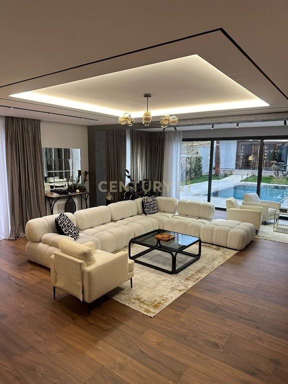 Luxury Duplex+ Pool for Rent near TEG!