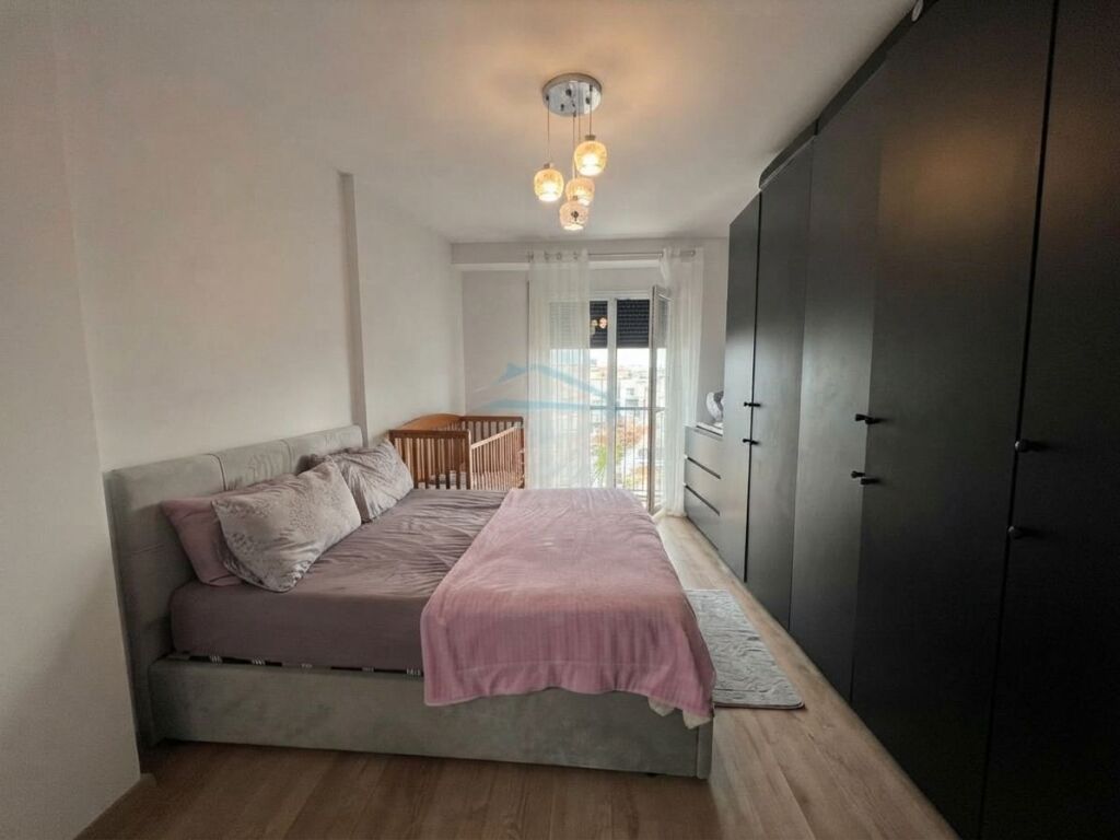 Shitet,Apartament 1+1,Rezidenca Jolla, Unaza e Re