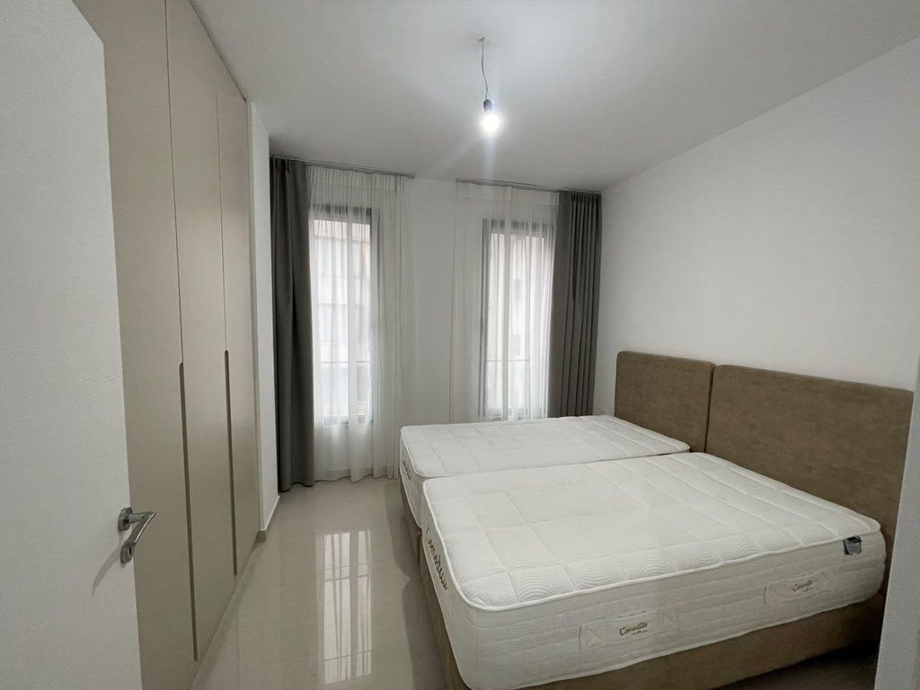 SARANDE, VENDIAMO APPARTAMENTO 1+1 DIETRO L'HOTEL BUTRINTI 155.000 €