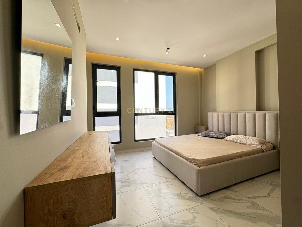 Appartamento 2+1+2 con Prezzo Occasione a Orikum