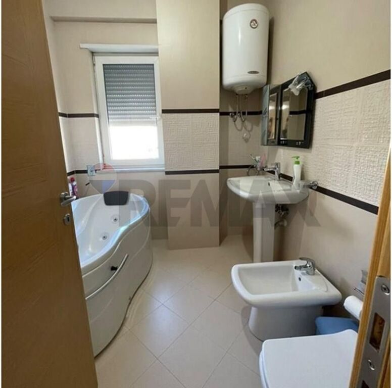 Appartamento 2+1 in affitto Via Elbasan